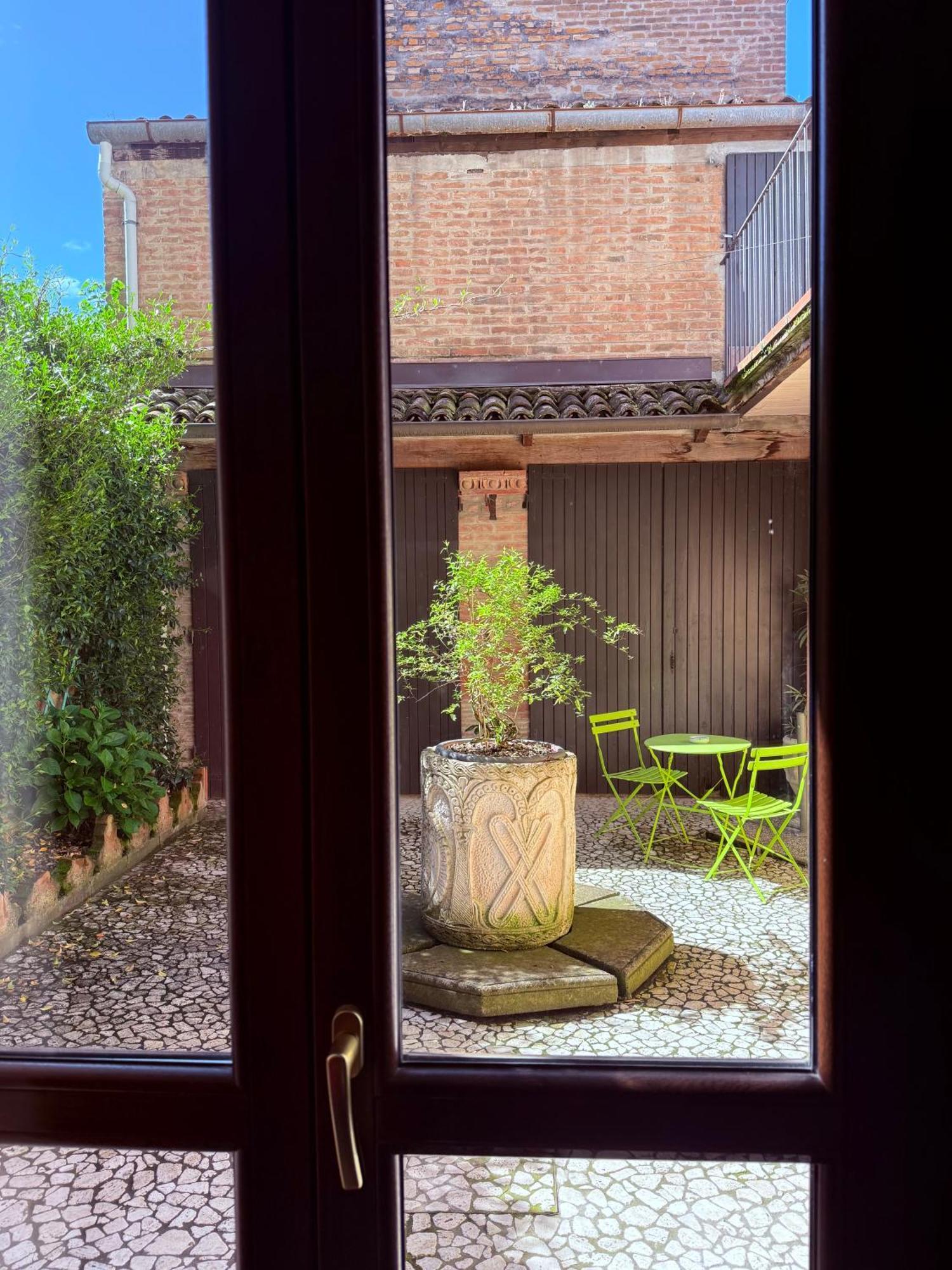 Dimora '800 Hotell Ferrara Exteriör bild